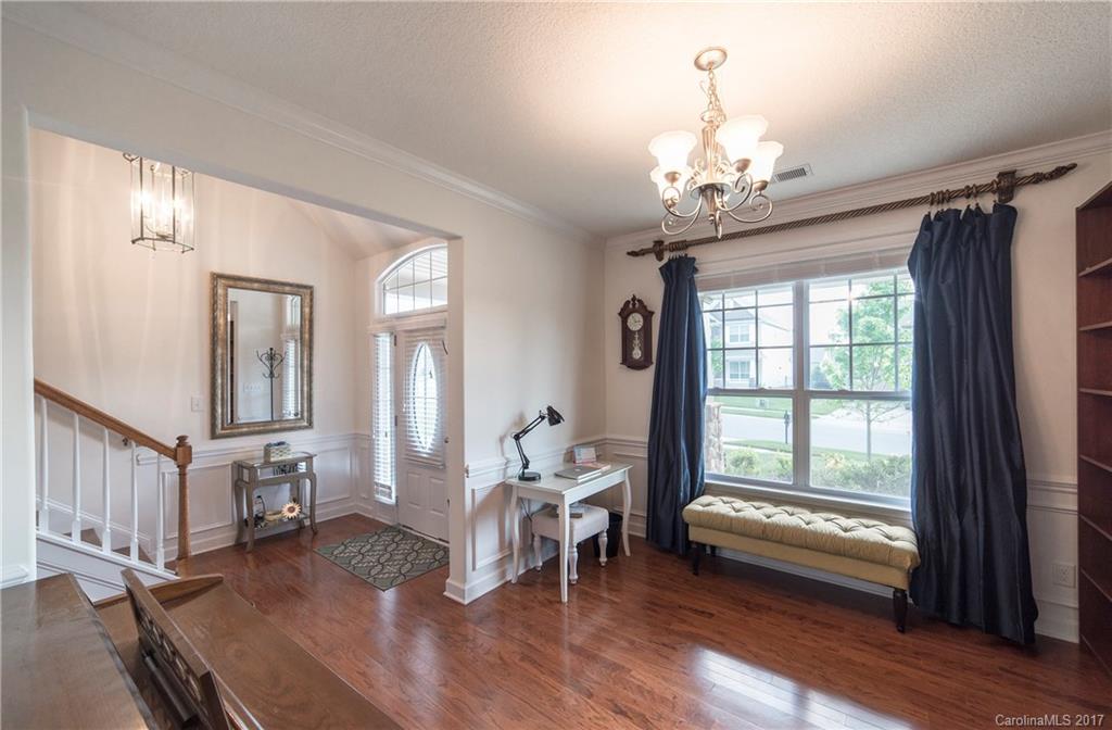 Mountain Laurel - Residential