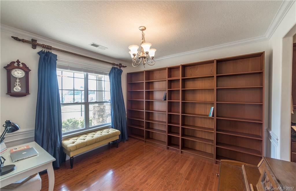 Mountain Laurel - Residential