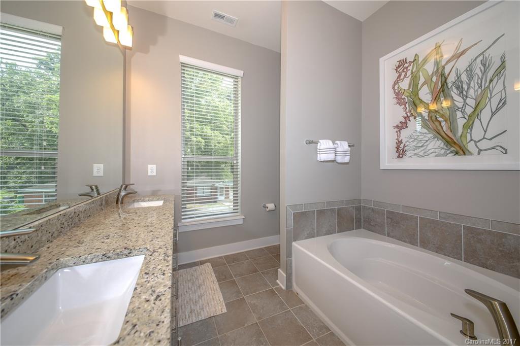 The Arts District - Residential