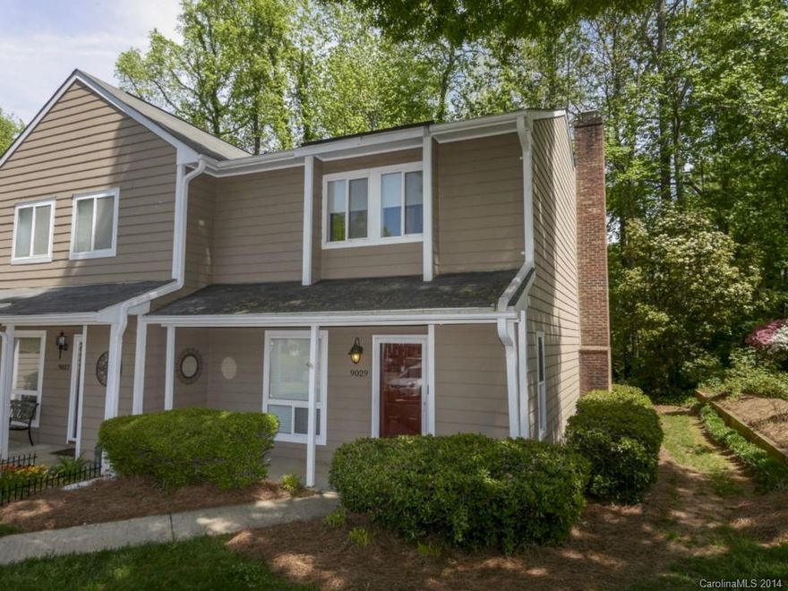 Well maintained townhouse with great location. Wood burning fireplace in the great room.
Two Master Bedrooms upstairs, each with it's own full bath. Convenient to shopping and restaurants.Private fenced patio with storage closet for storage. Open Dining Room and Great Room.The HVAC was installed in 2010 and the Water heater was installed in 2011.