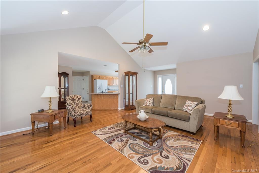 Country Club - Residential