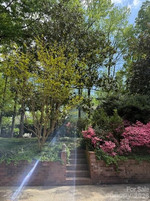 5023 Sharon Woods Lane