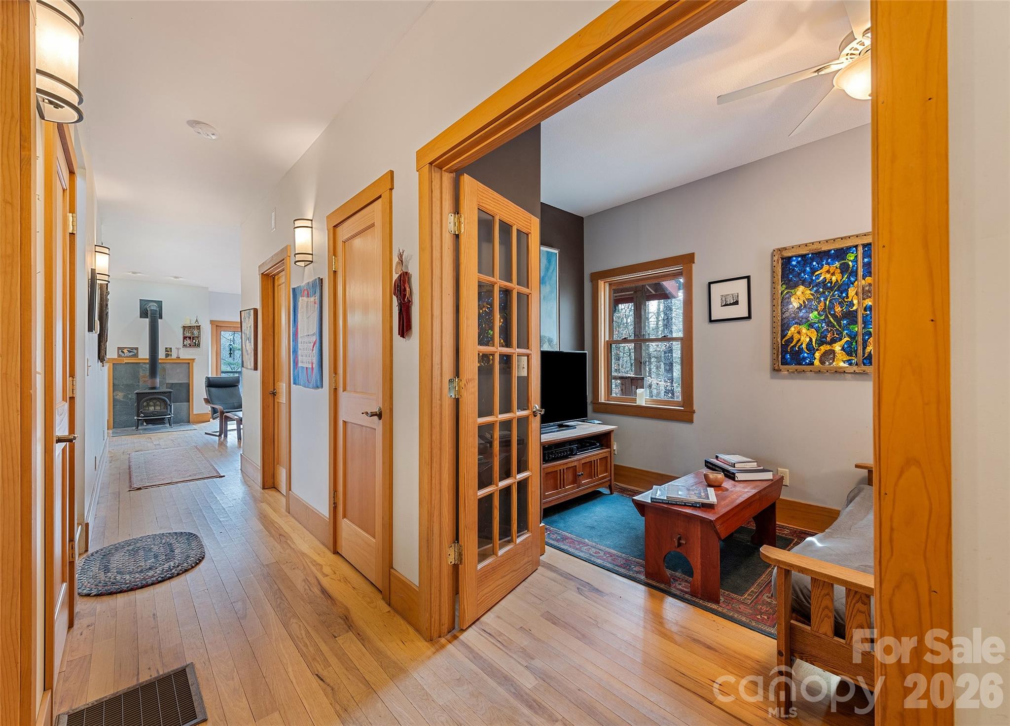 Bend Of Ivy - Residential