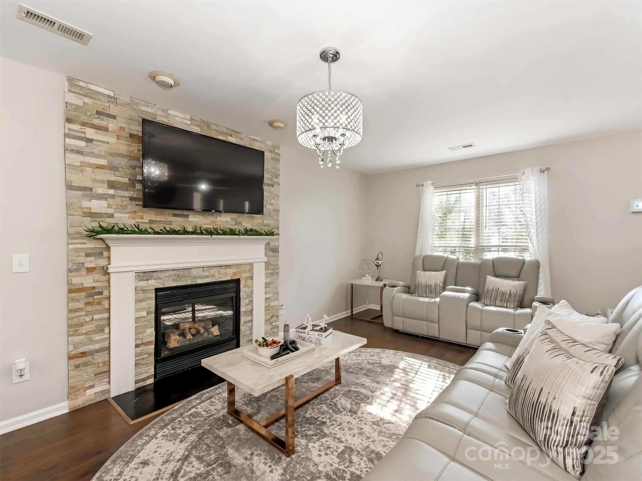 1103 Slate Ridge Road