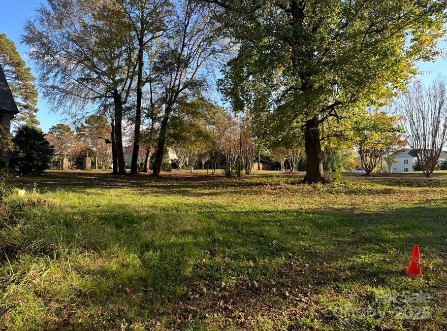 Build your Dream Home on one of the prime lots available in the highly sought-after, soon to be gated Regent Park community!
This is your chance to create the perfect paradise on one of the last remaining level lots in Regent Park. Nestled against a serene wooded area with access to walking and biking trails, this lot offers the perfect blend of privacy and outdoor adventure.
Unbeatable Location & Amenities:
* Prime Location – Just 2 miles from I-77 and other major roads for an easy commute.
* Resort-Style Living – Enjoy a community pool, tennis courts, and playground.
* Top-Rated Schools.
* Entertainment & Convenience – Close to Carowinds, shopping, dining, and everything you need, just minutes away!
Whether you're looking for tranquility or easy access to everything Charlotte has to offer, this lot delivers it all. Don’t miss out on this rare opportunity—schedule your visit today!