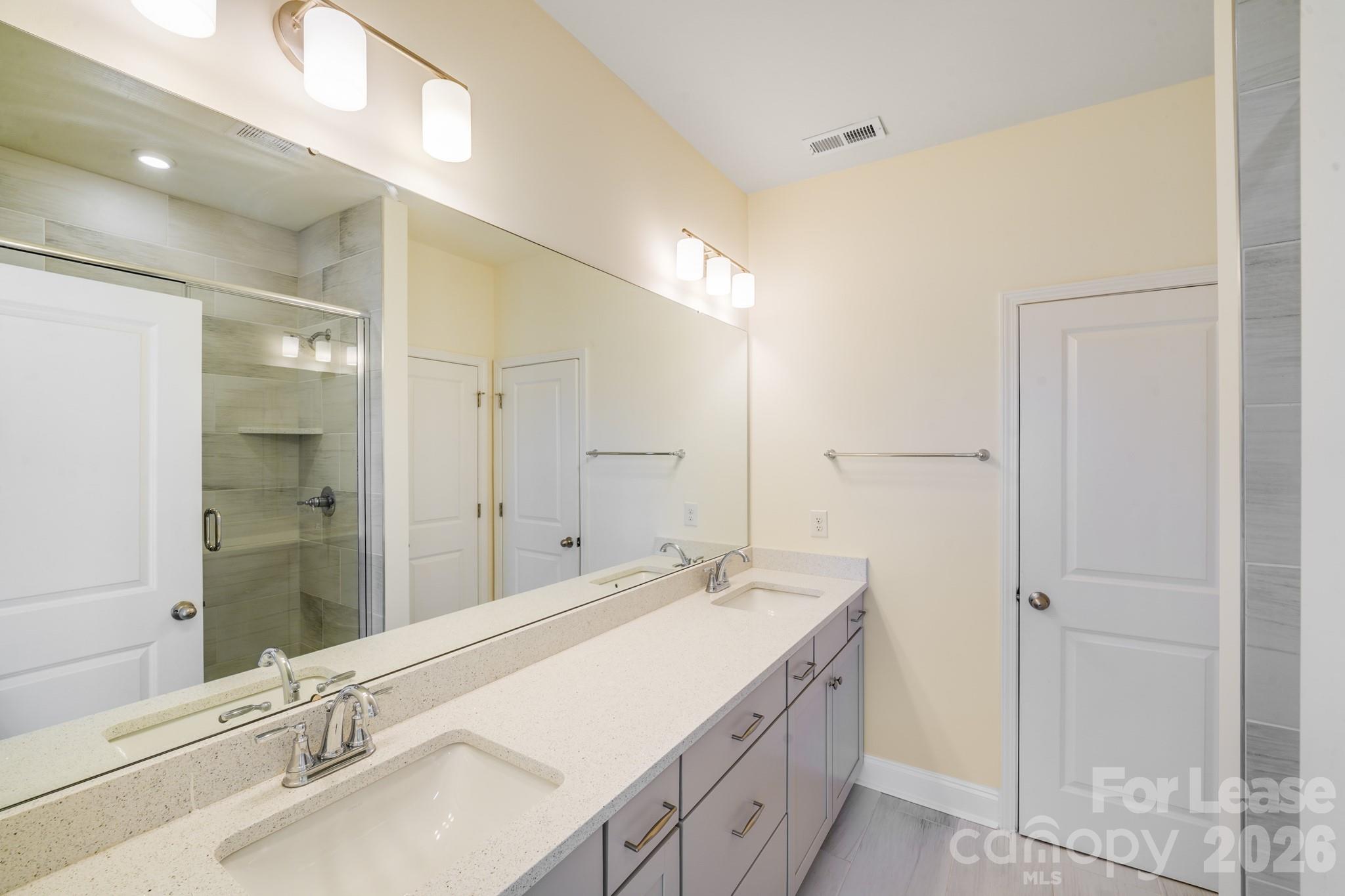 The Towns at Greenway - Residential Lease