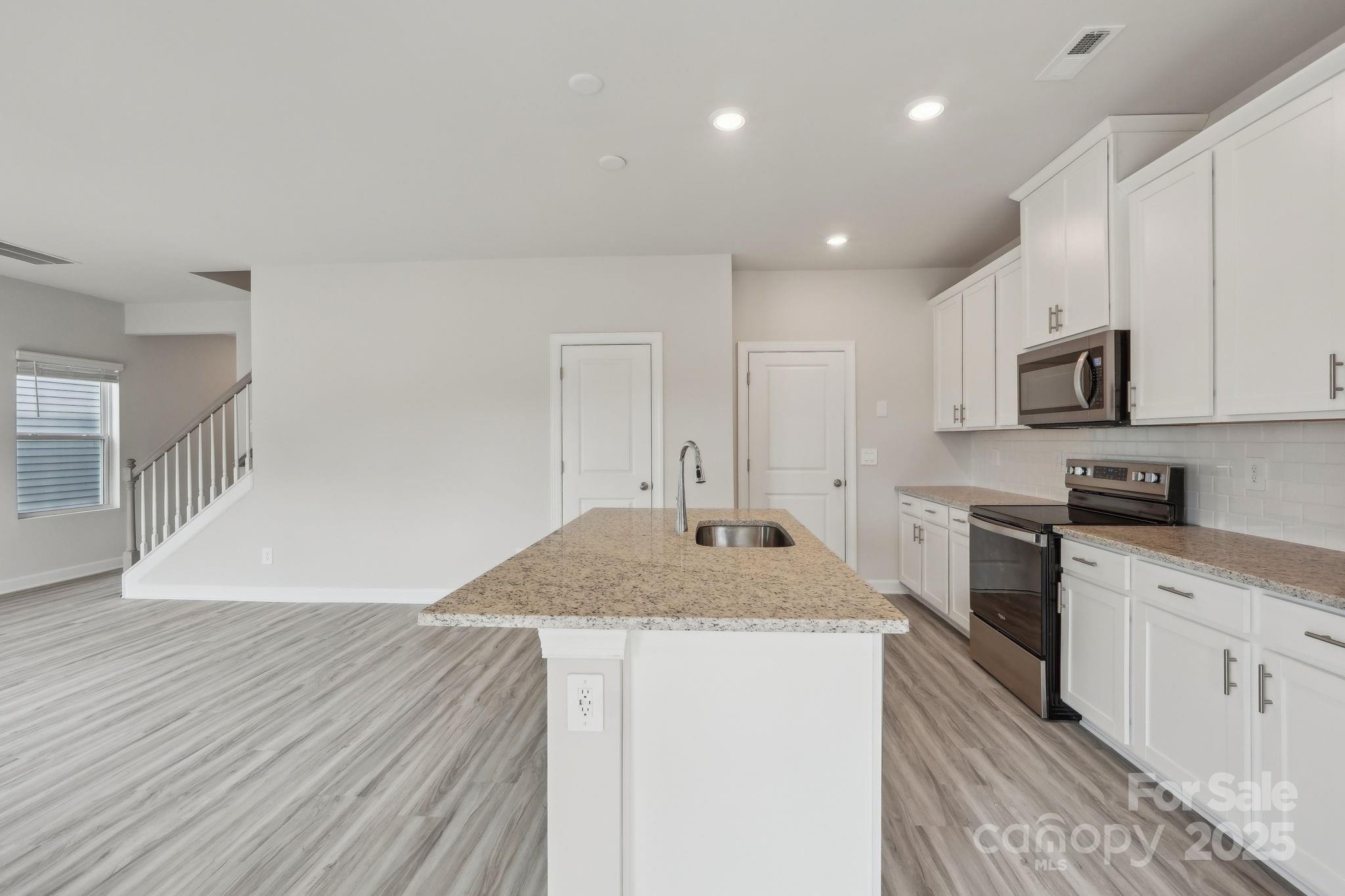 Walnut Reserve - Residential