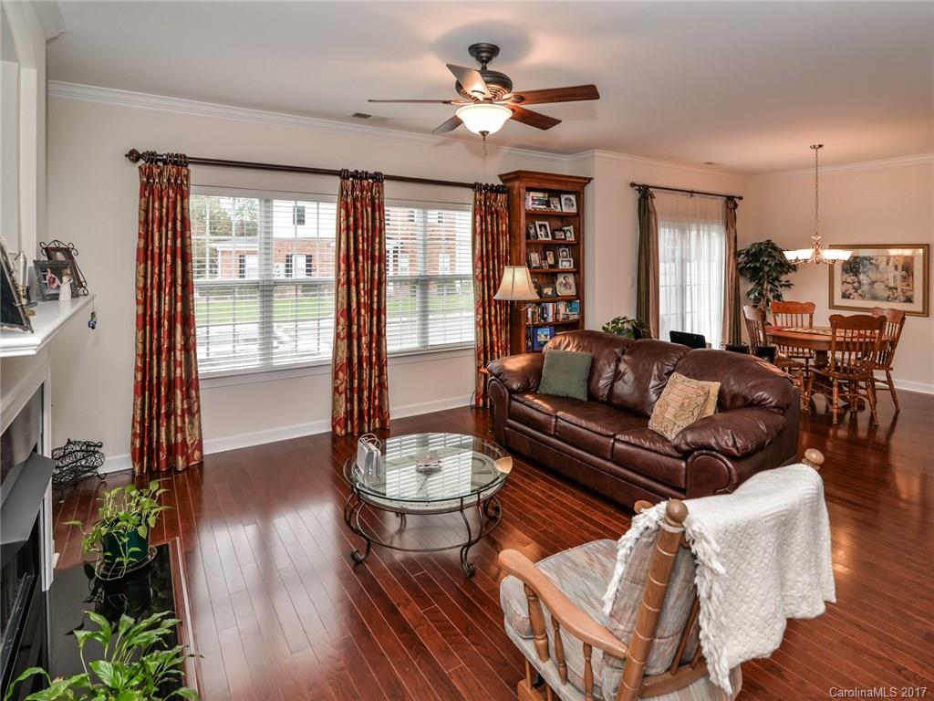 Riviera - Residential