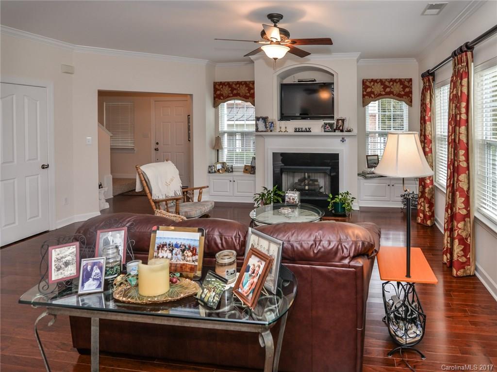 Riviera - Residential