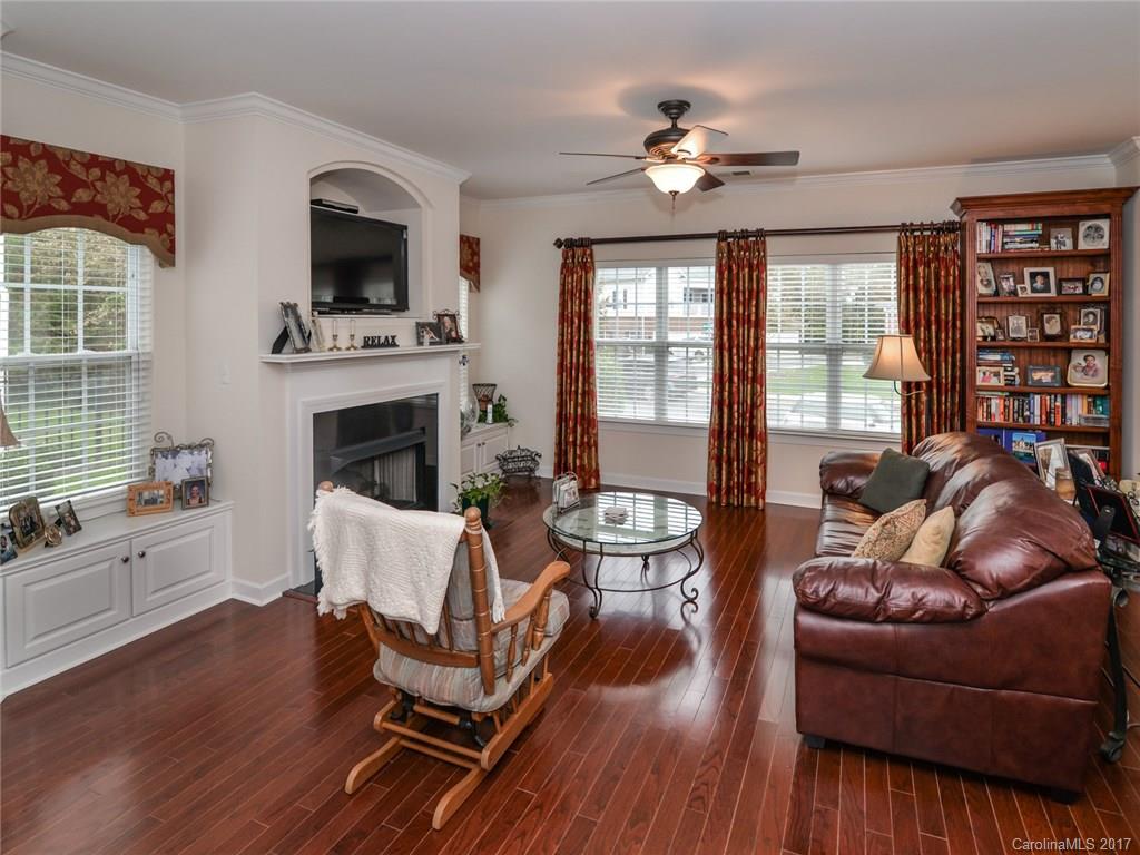 Riviera - Residential