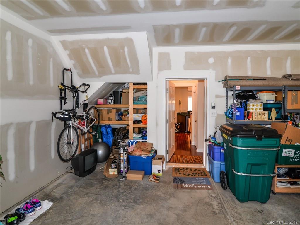 Riviera - Residential