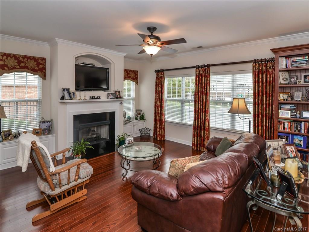 Riviera - Residential