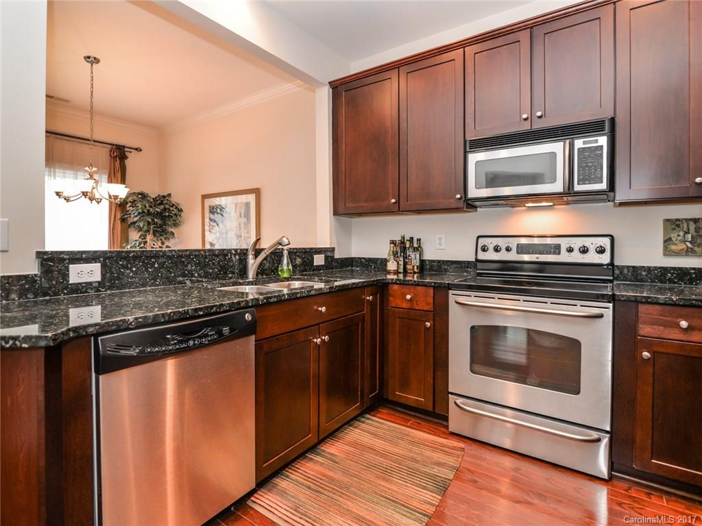 Riviera - Residential