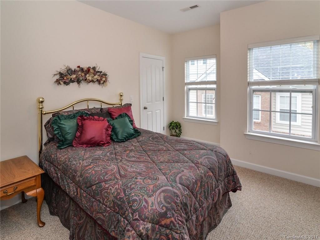 Riviera - Residential