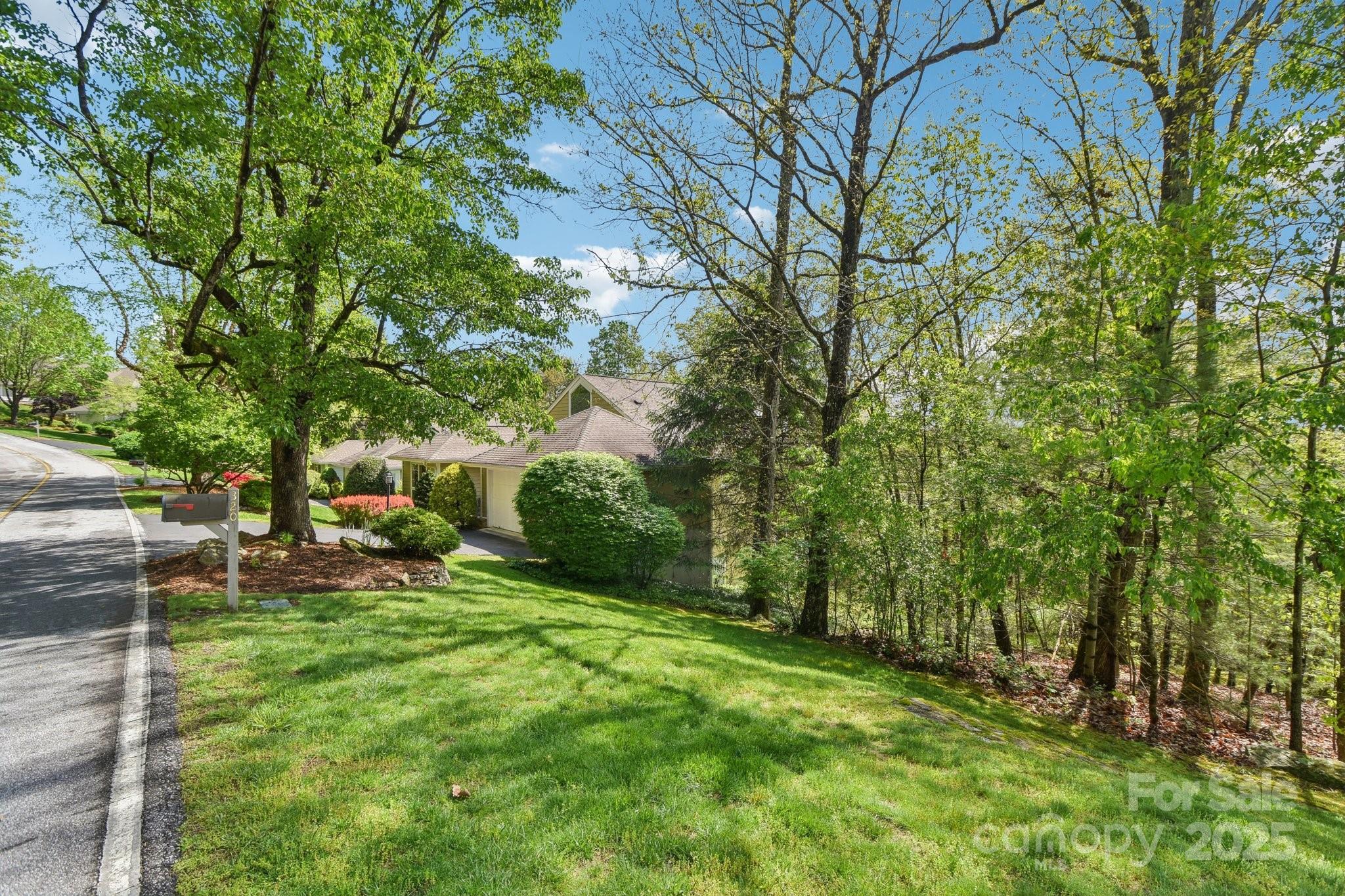 320 Dawnbrook Drive