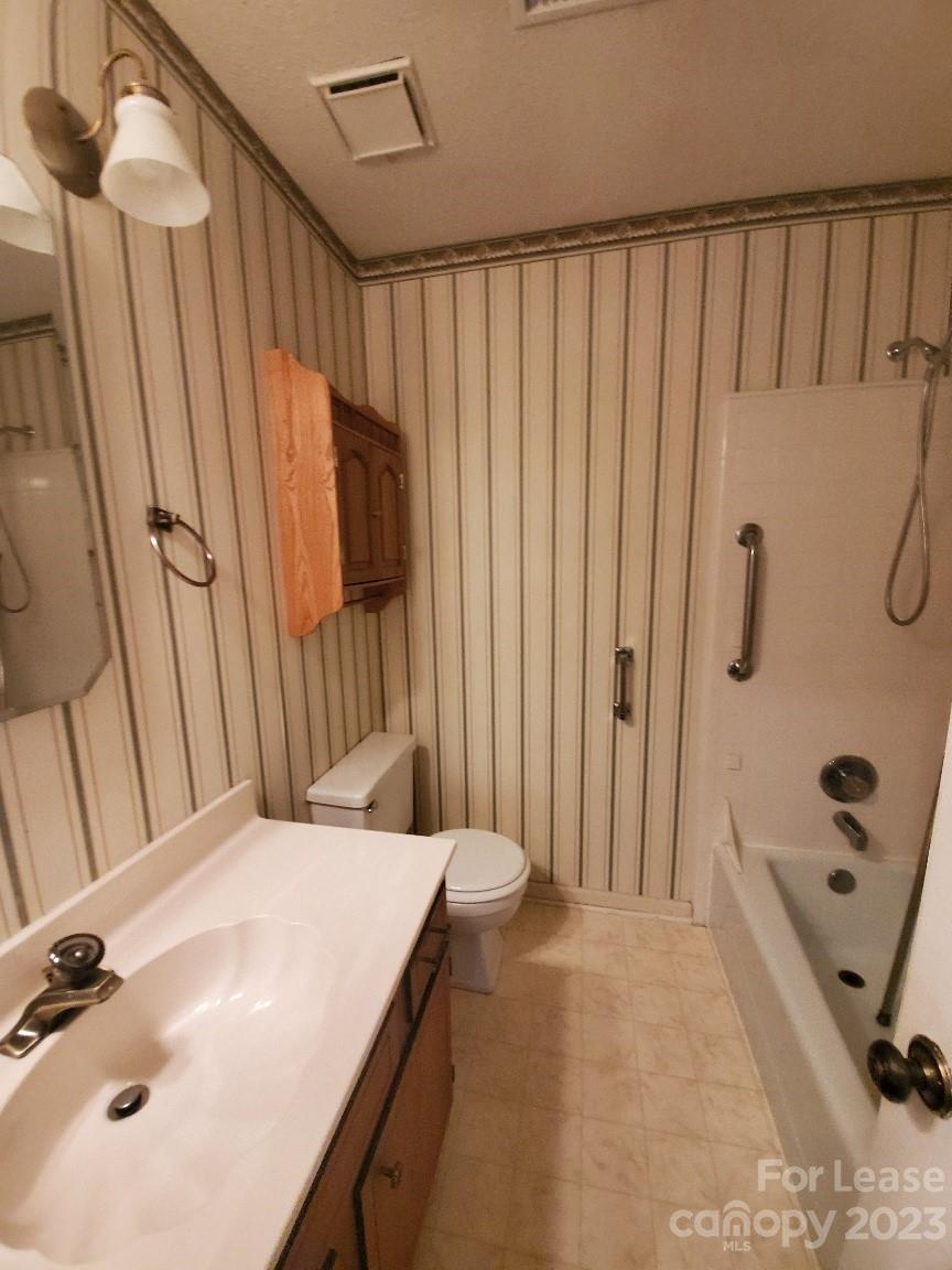 Bent Creek - Residential Lease