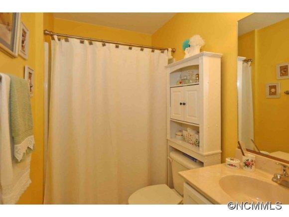 Vistas At Castle Creek - Residential