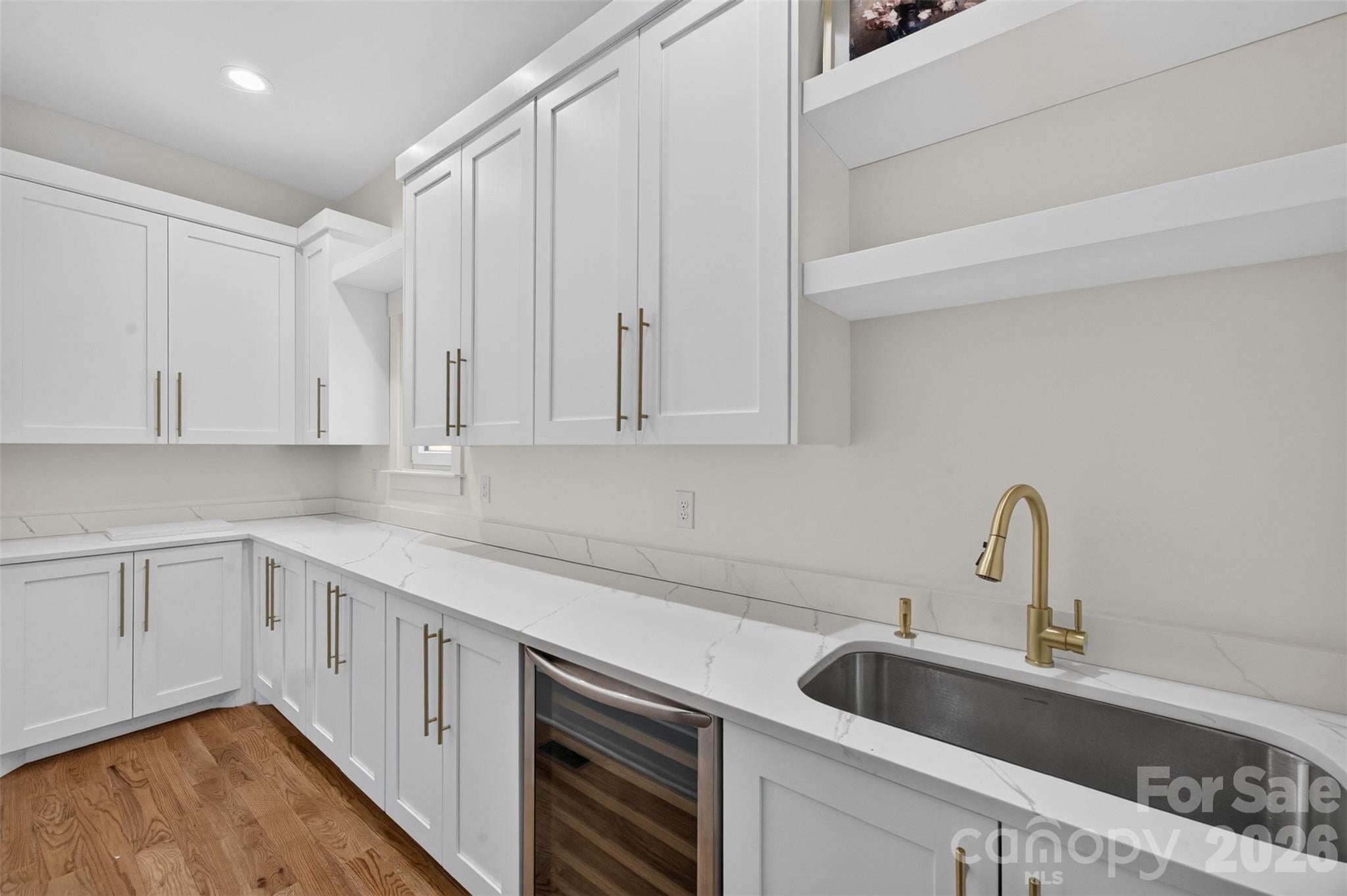 937 Fern Hill Road