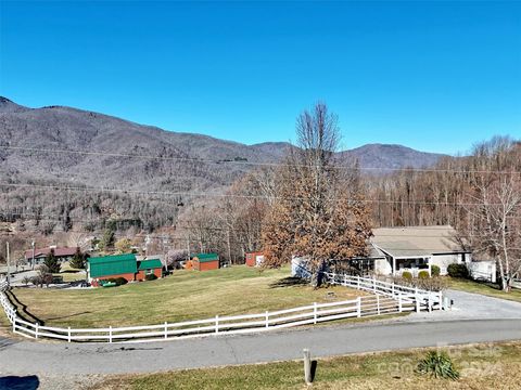 A home in Waynesville