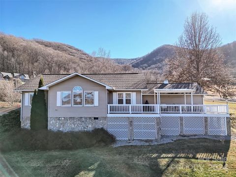 A home in Waynesville