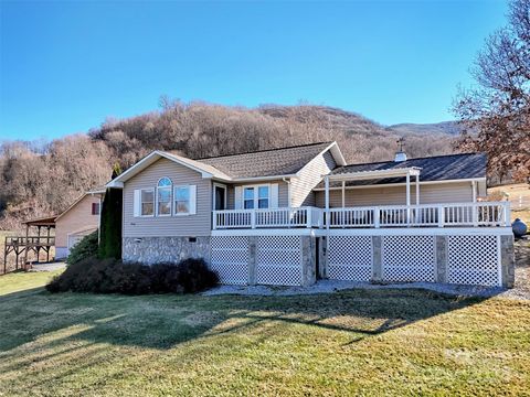 A home in Waynesville