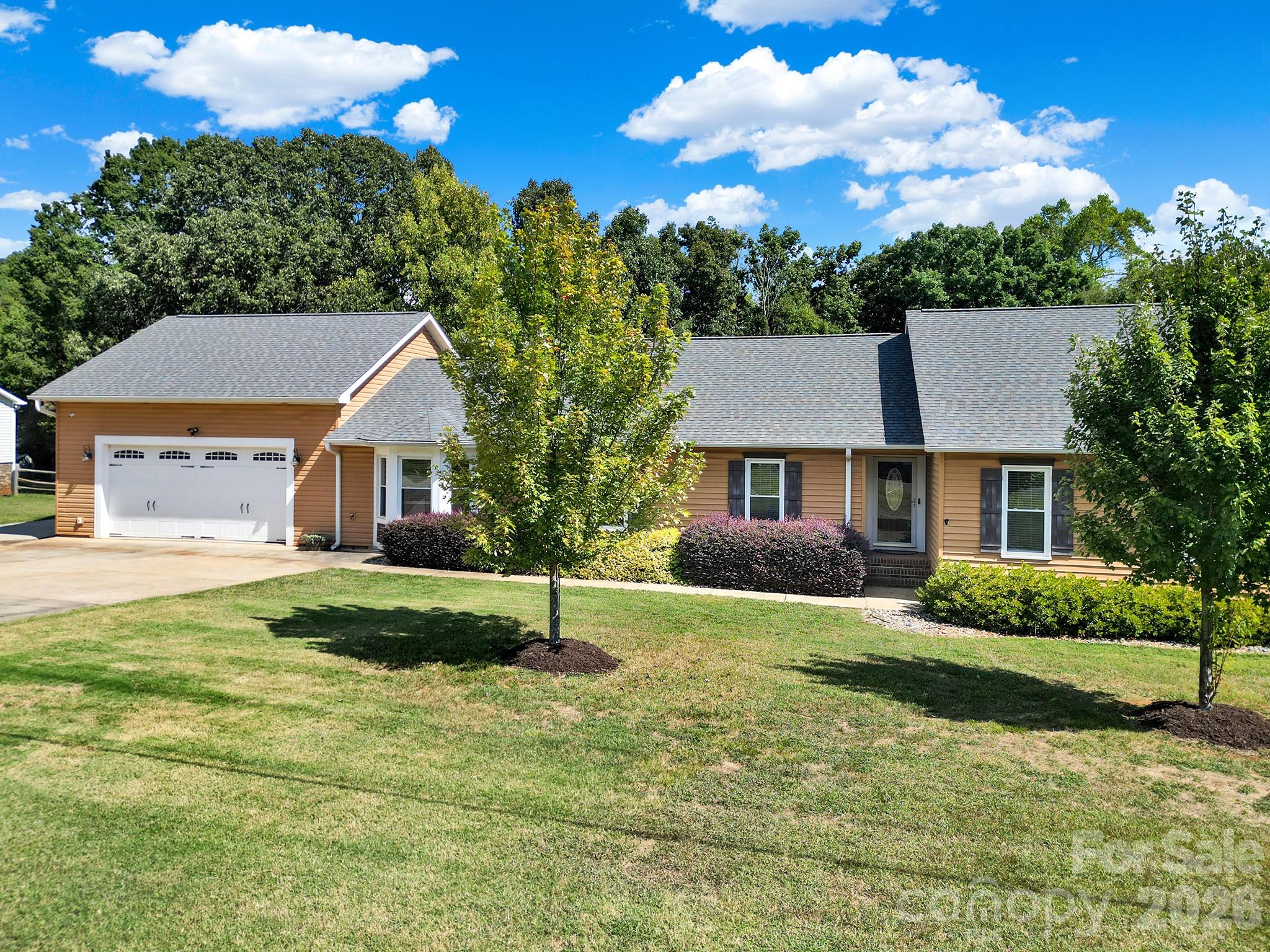 900 Saddle Ridge Road