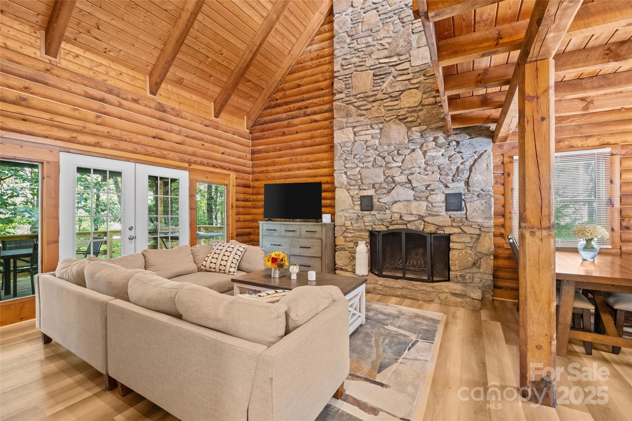 Gateway Mountain - Residential