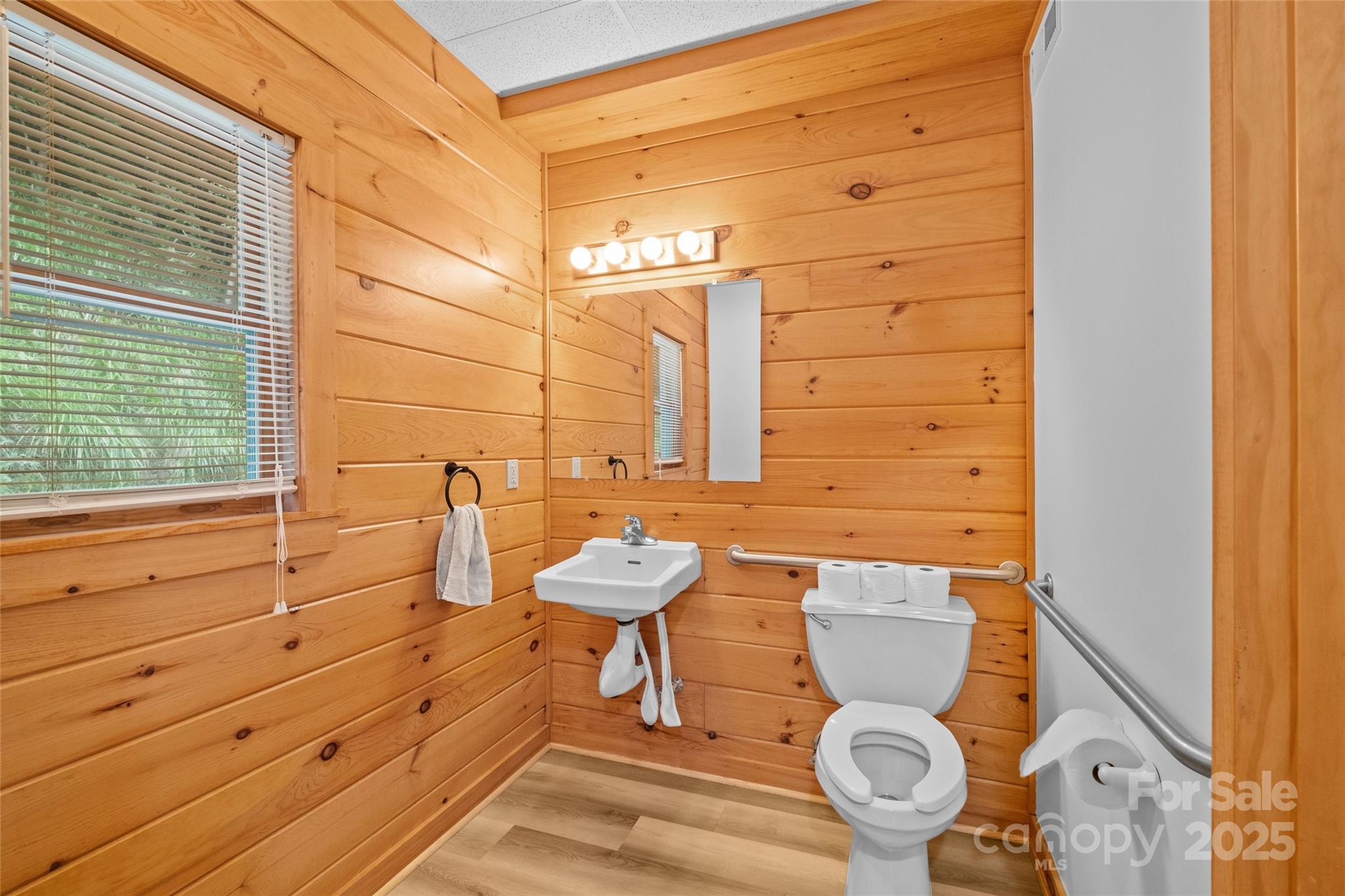 Gateway Mountain - Residential