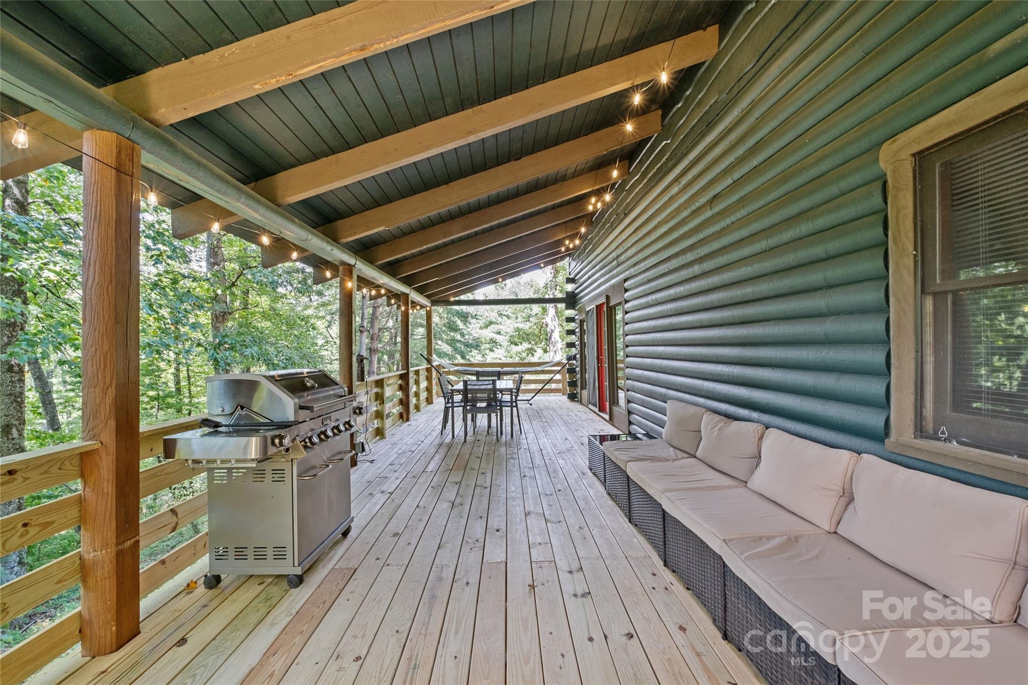 Gateway Mountain - Residential