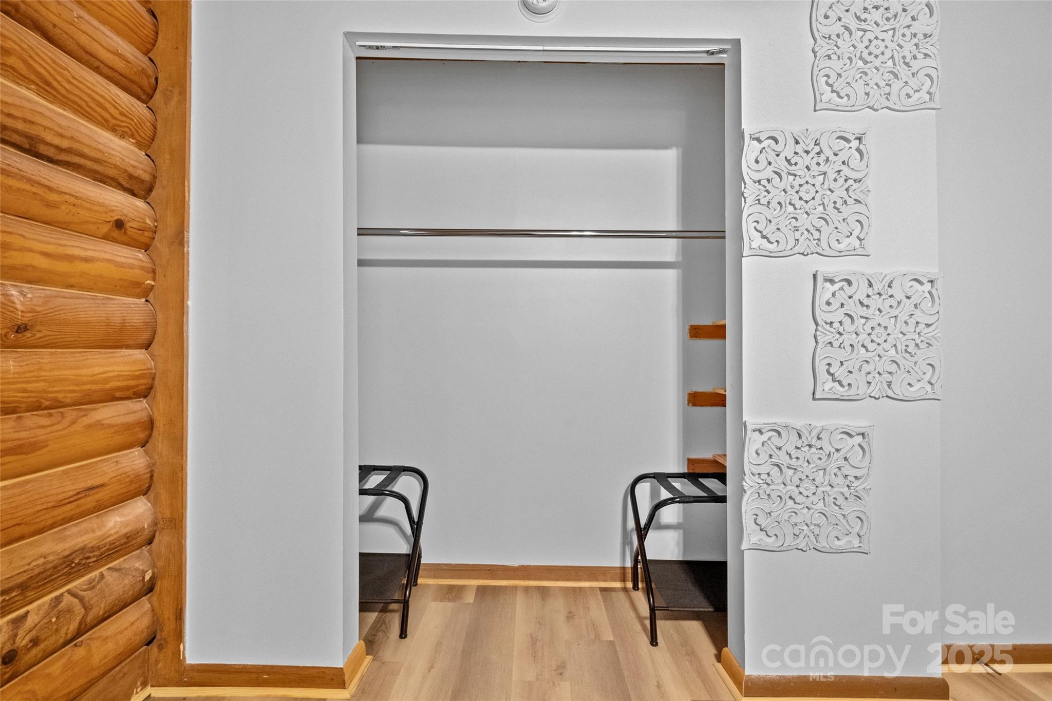 Gateway Mountain - Residential