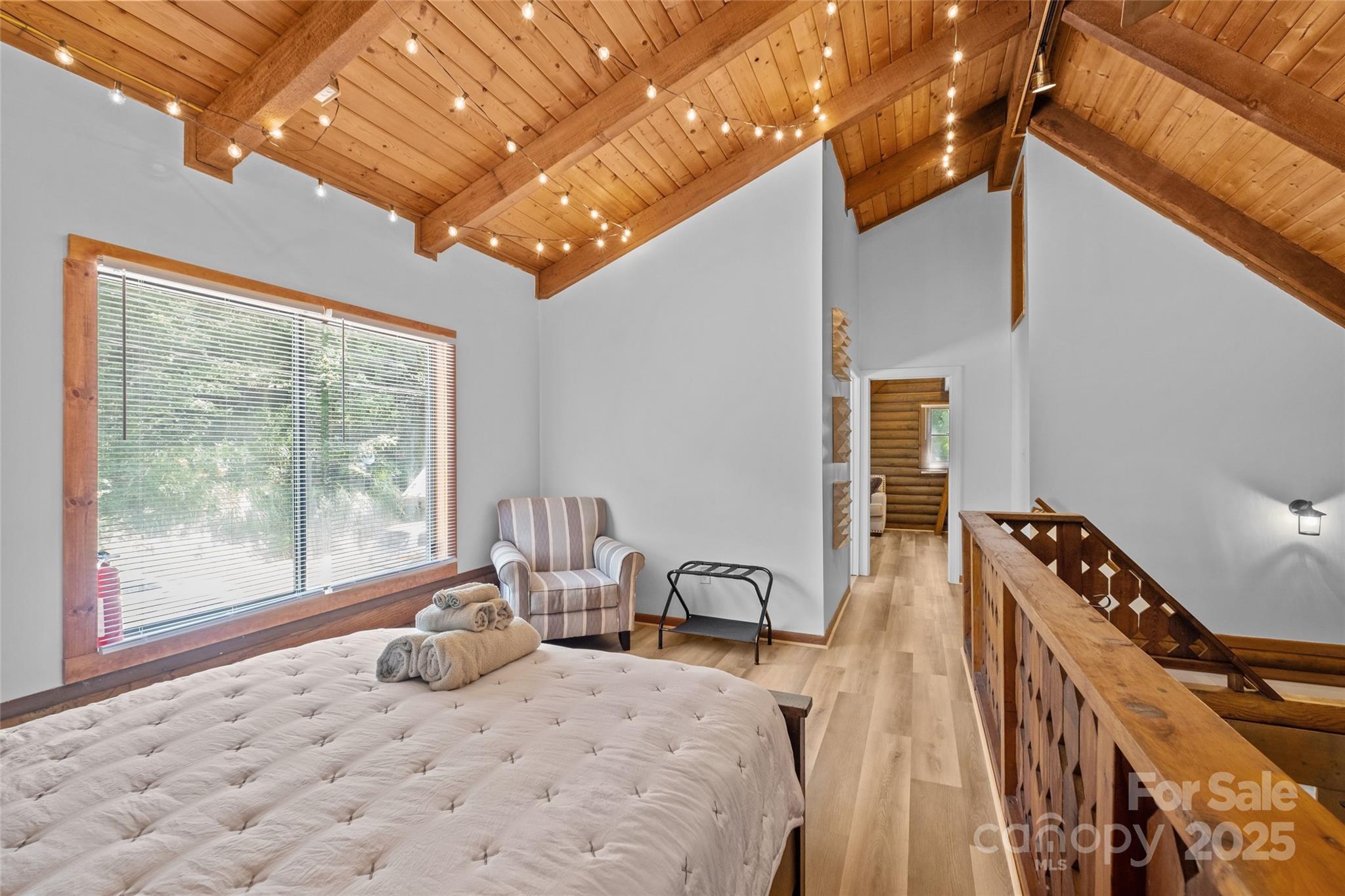 Gateway Mountain - Residential