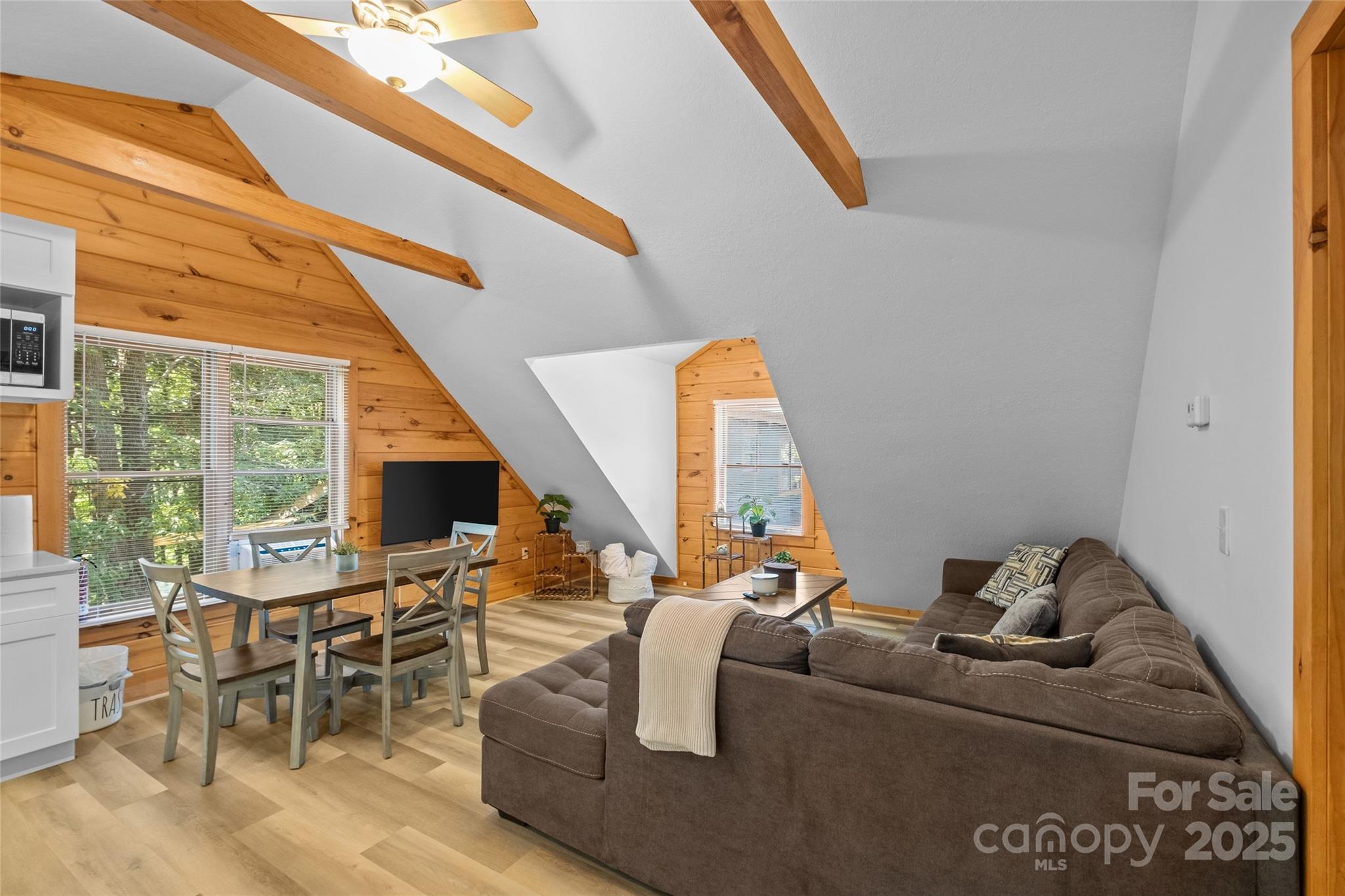 Gateway Mountain - Residential