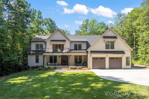 2866 Backwoods Trail Denver NC 28037