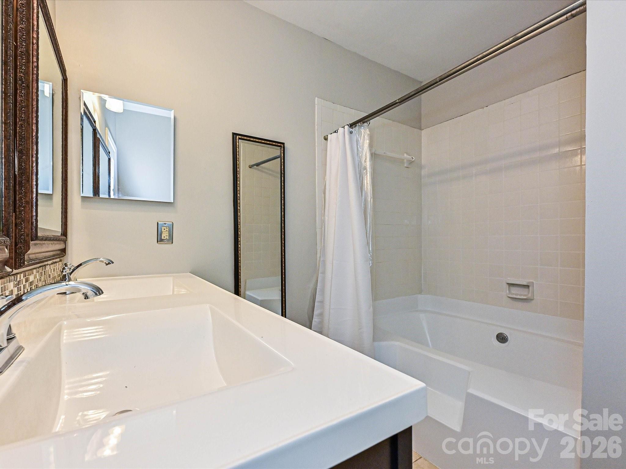 Selwyn Farms - Residential