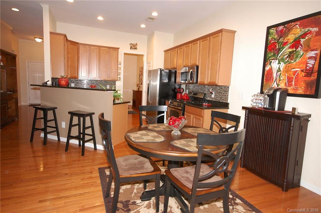 Somerset At Autumn Cove - Residential