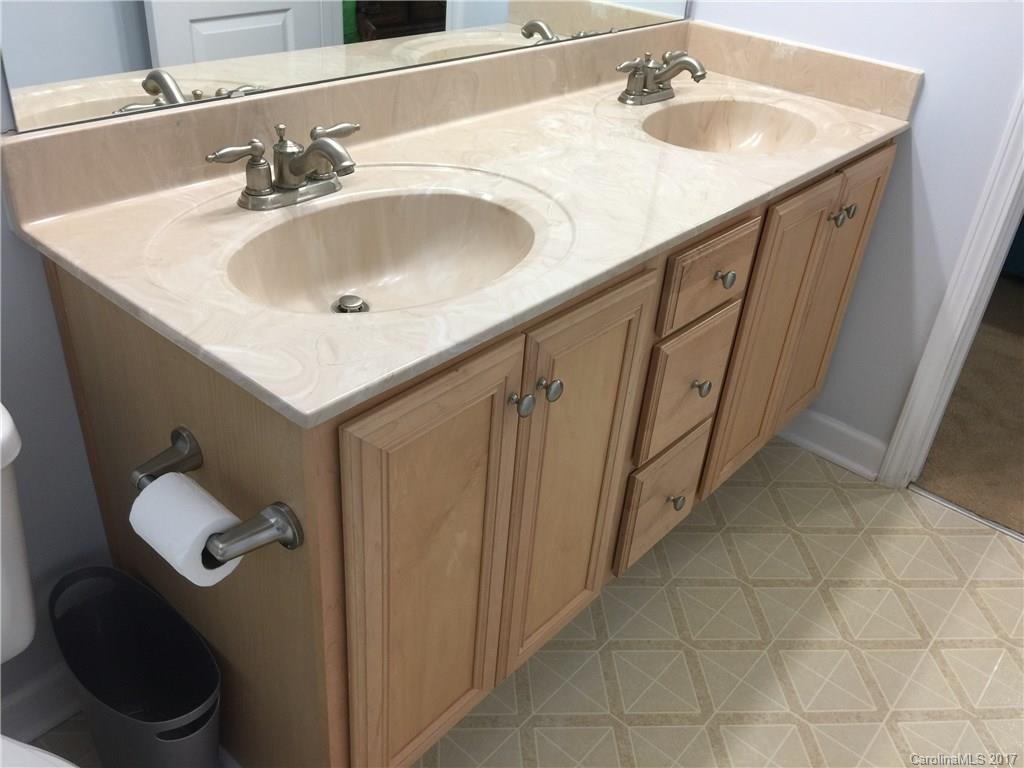 Avery Lake - Residential