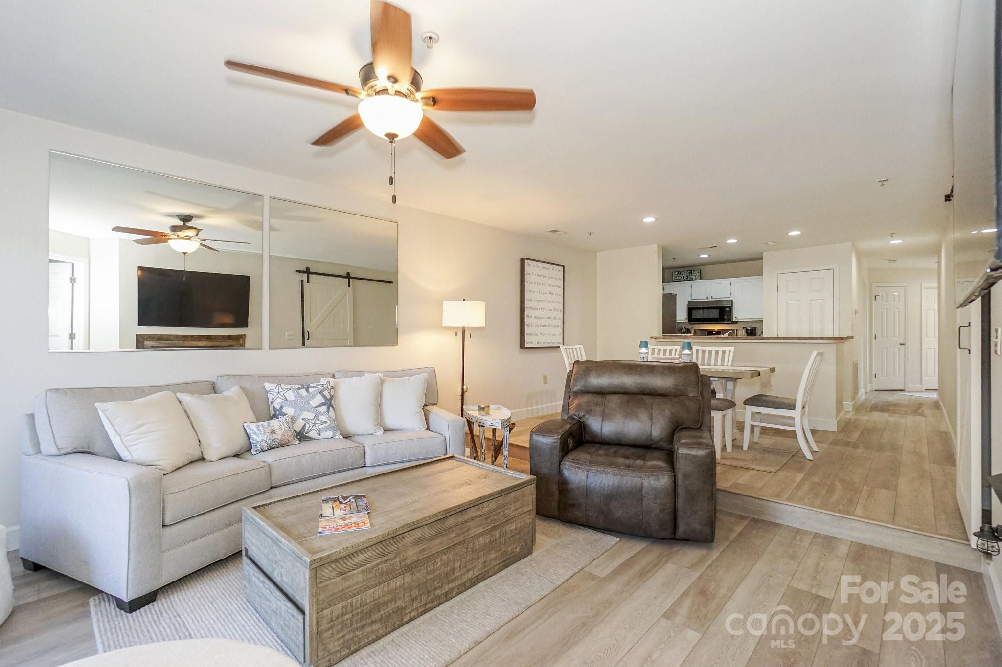 104 Pier 33 Drive Unit #308