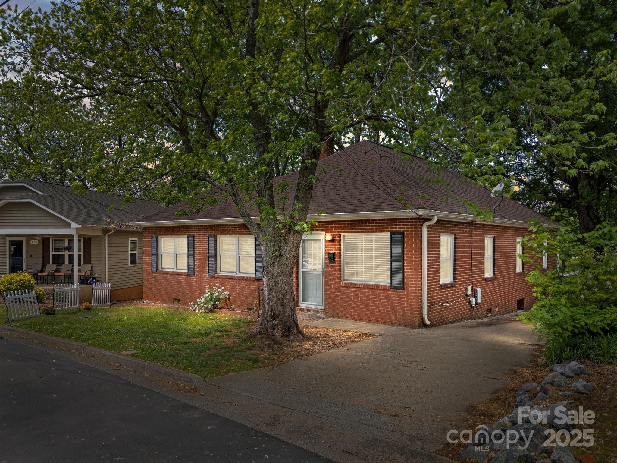 330 Clover Street