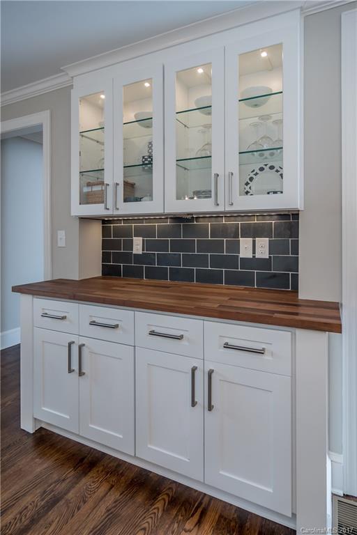 Sherwood Forest - Residential