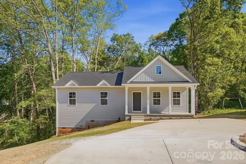 Photo of 1740 Moss Court, Gastonia, NC 28054 (MLS # 4368111)