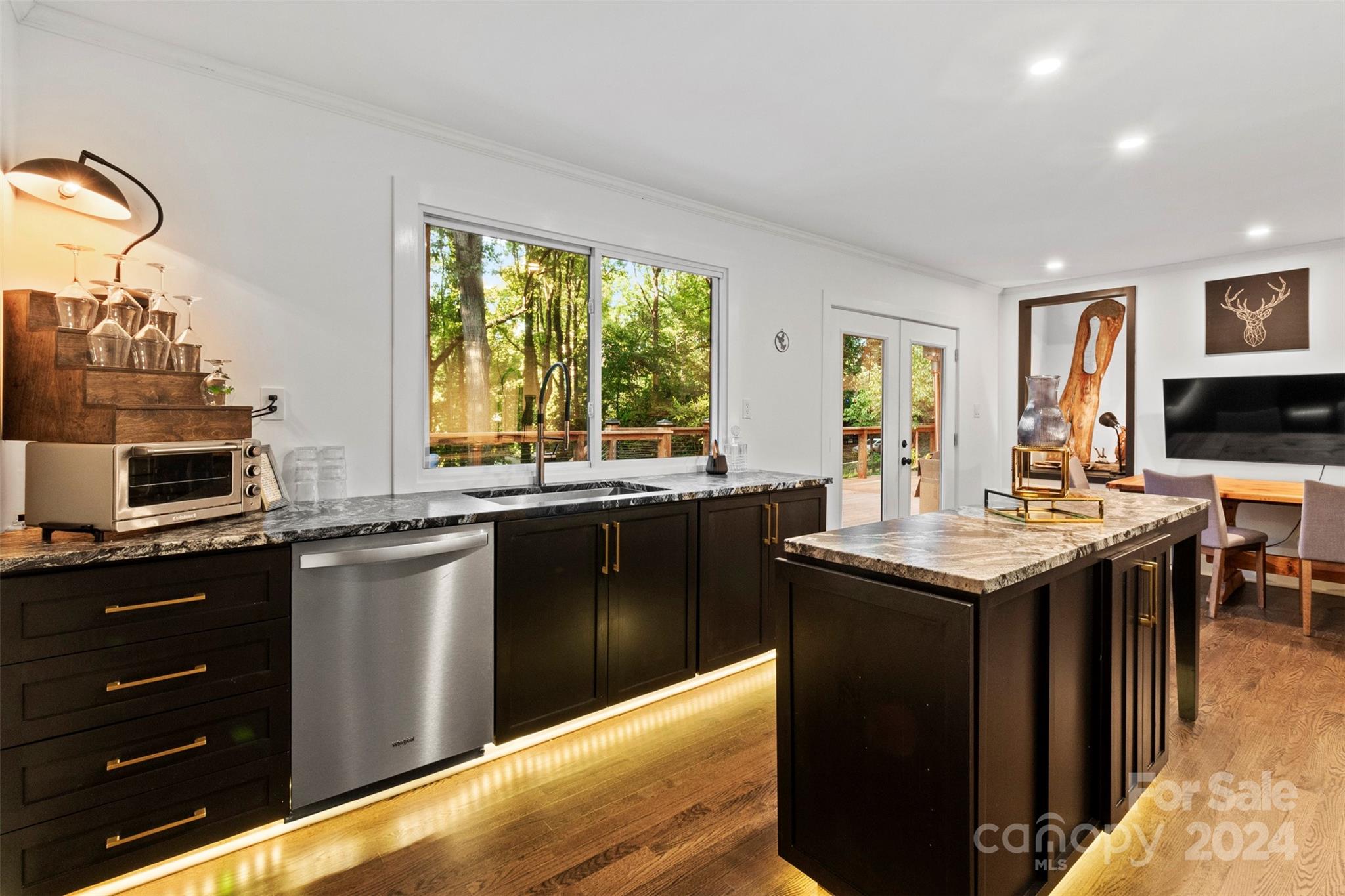 Starmount - Residential