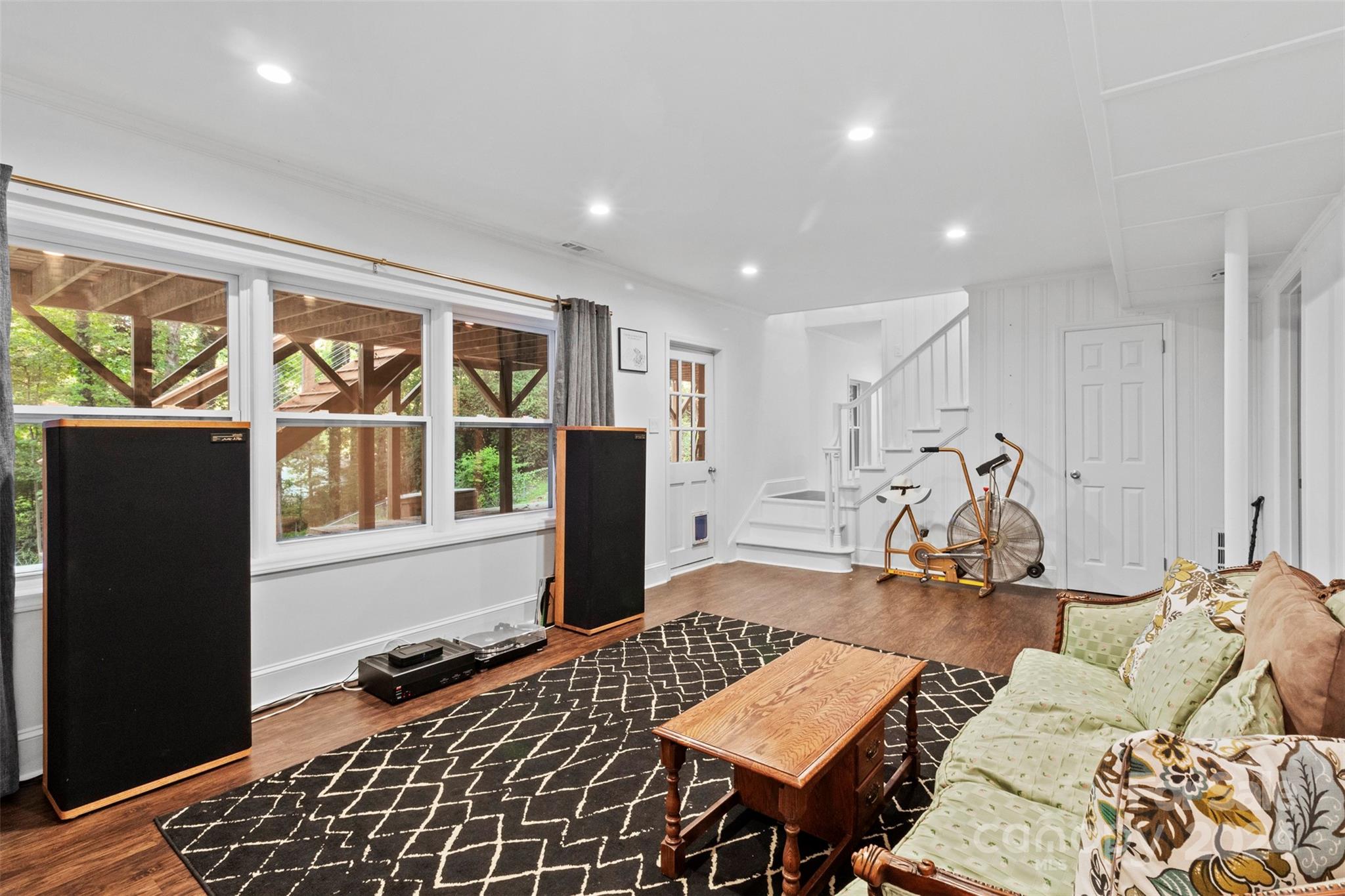 Starmount - Residential