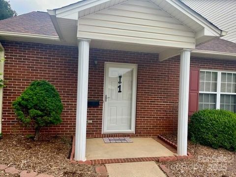 102 Brandywine Drive NE I-1 Conover NC 28613