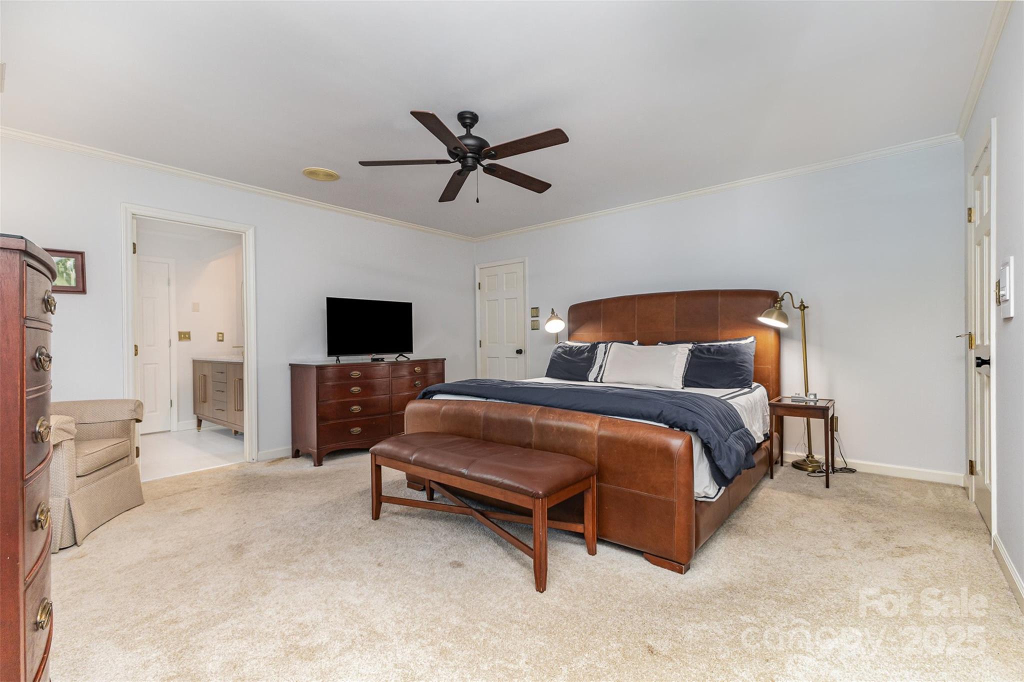 Mallory Manor - Residential