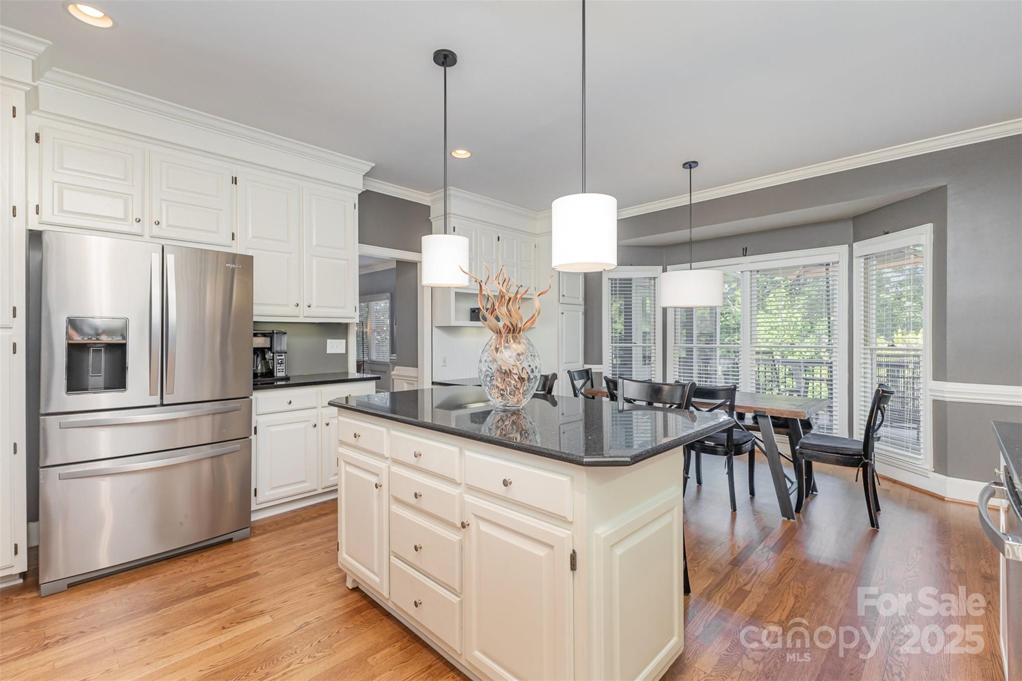 Mallory Manor - Residential