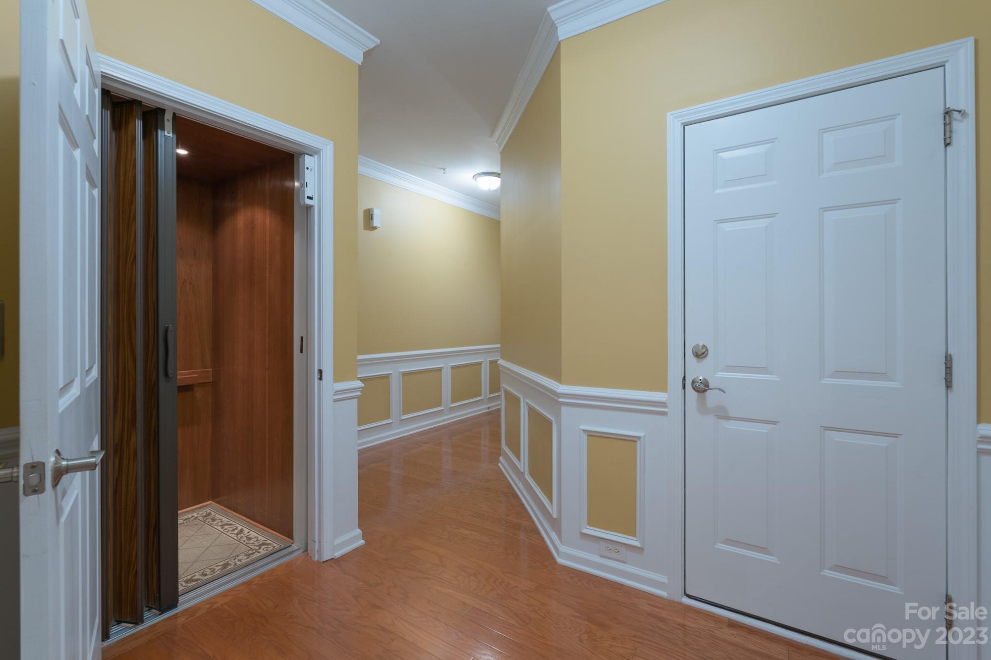 Lake Shore On Lake Wylie - Residential