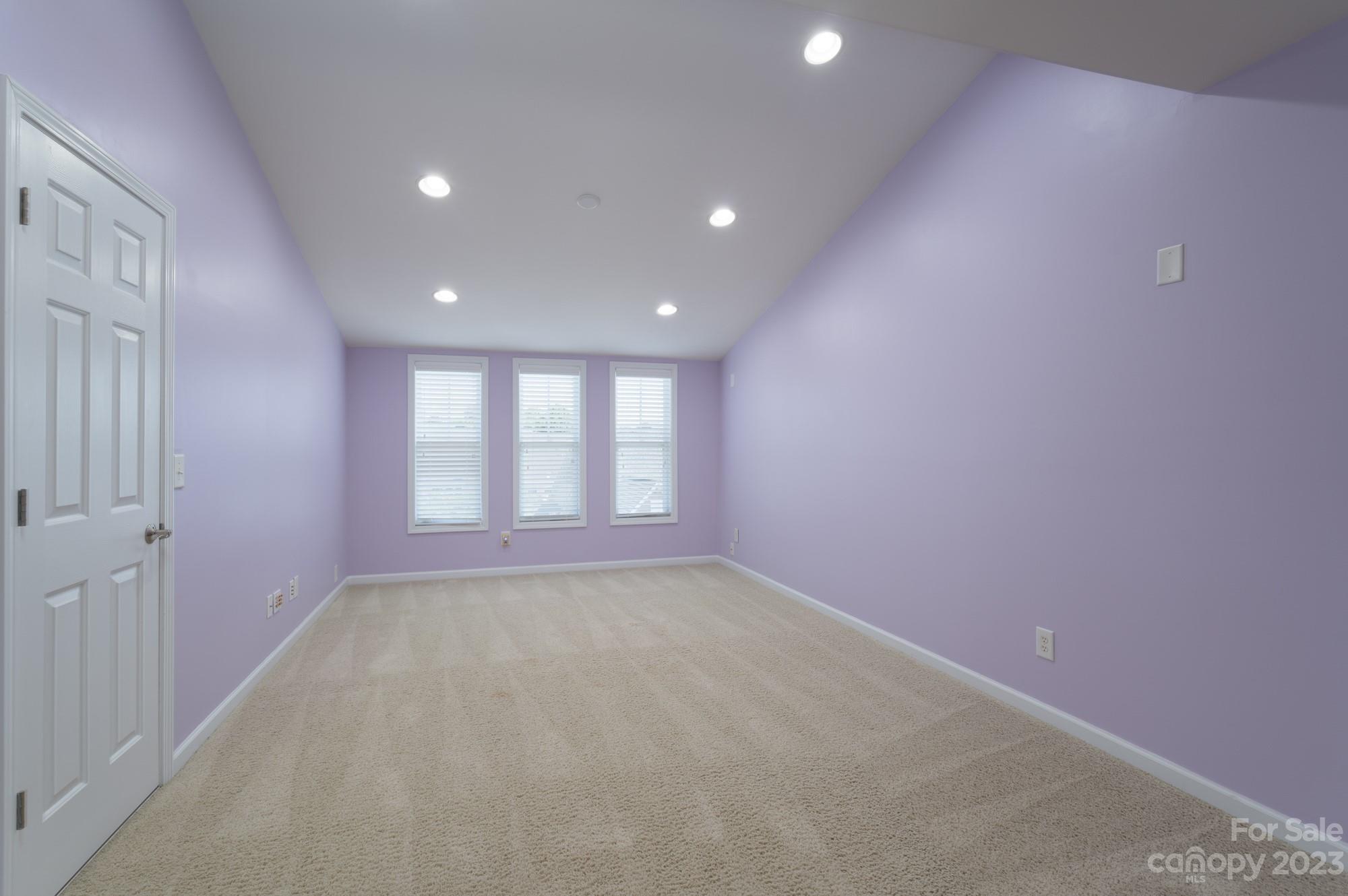 Lake Shore On Lake Wylie - Residential