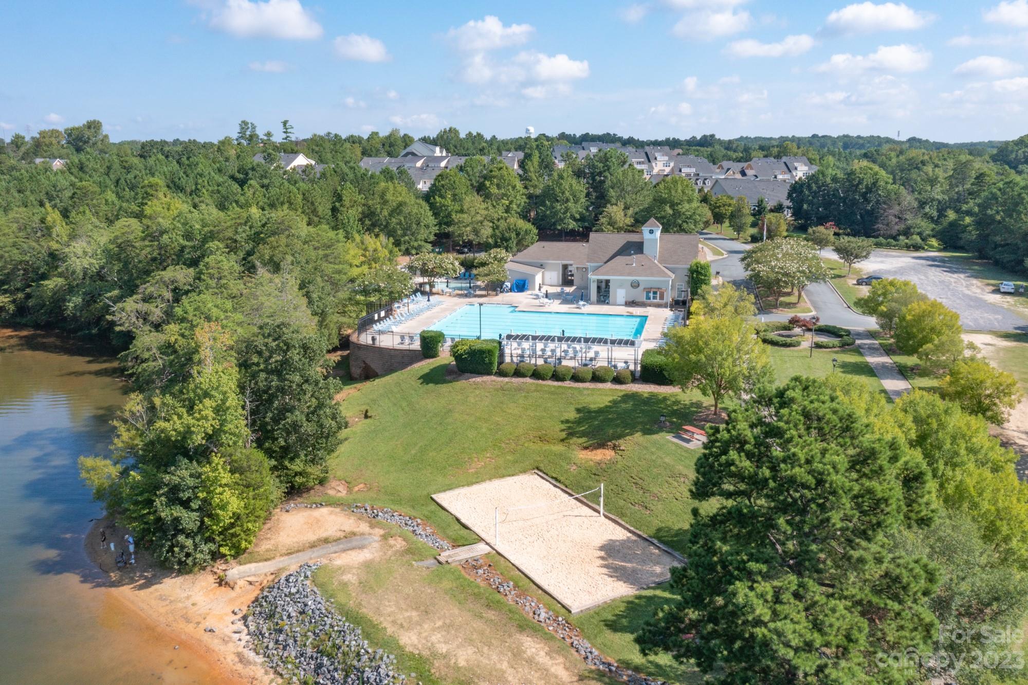 Lake Shore On Lake Wylie - Residential