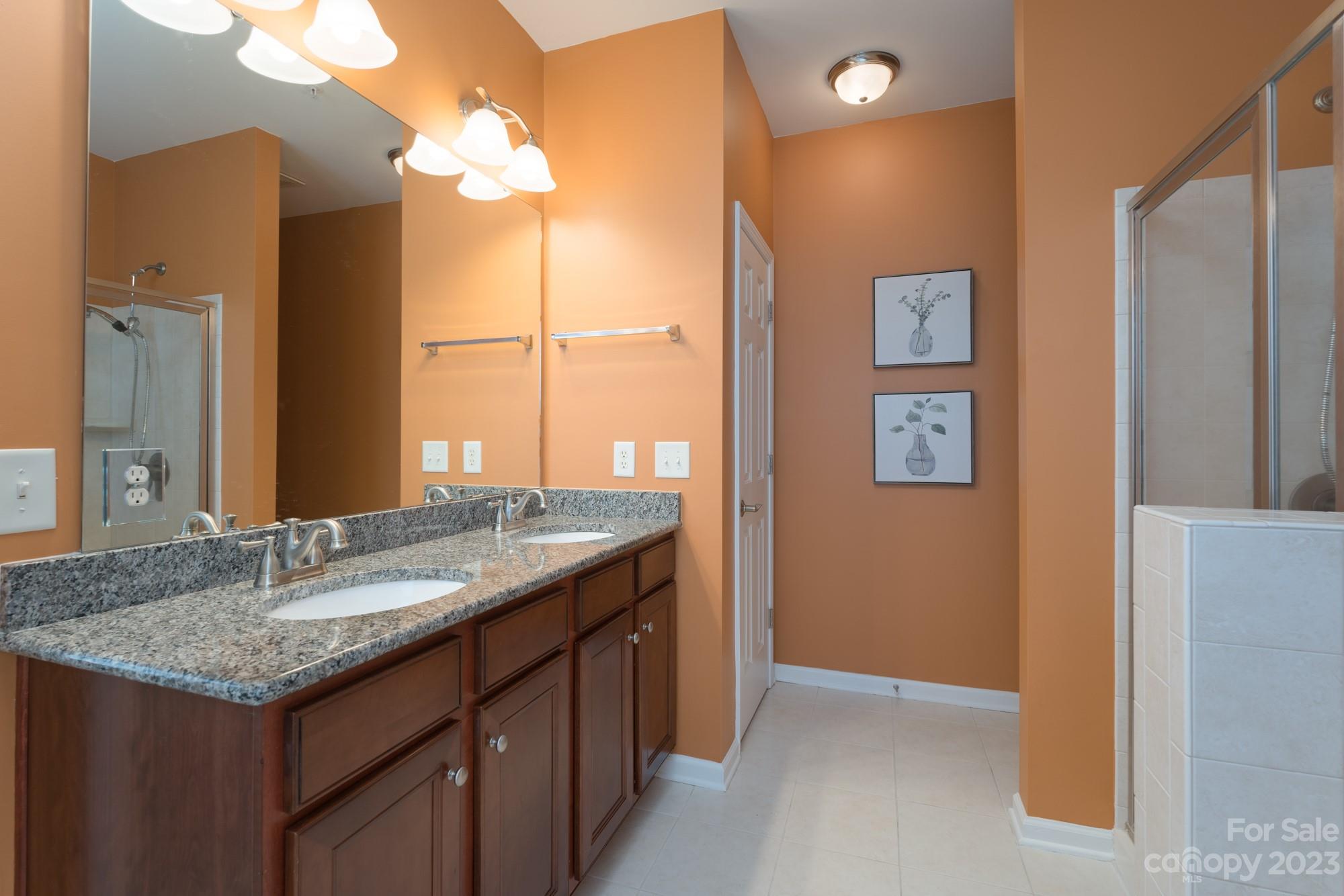 Lake Shore On Lake Wylie - Residential