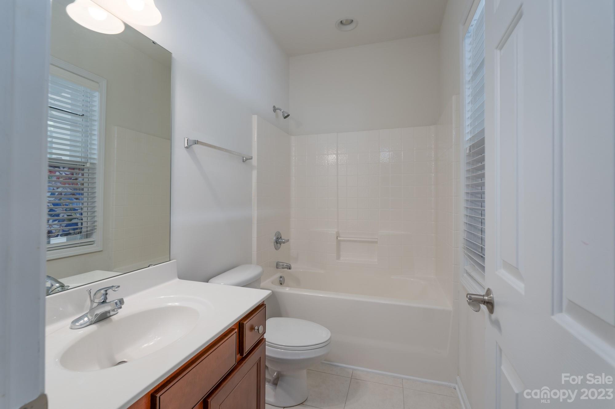 Lake Shore On Lake Wylie - Residential